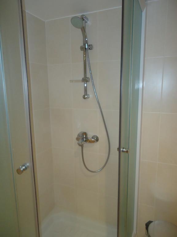 Petralona Apartment Agios Athanasios Rom bilde