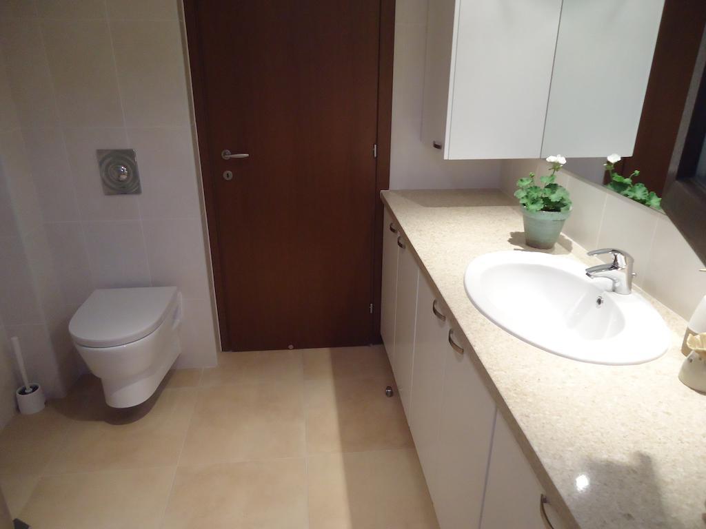 Petralona Apartment Agios Athanasios Eksteriør bilde